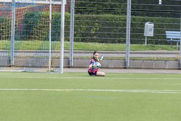 Bild 186 - wCJ Osterroenfelder TSV - VfL Pinneberg : Ergebnis: 0:15